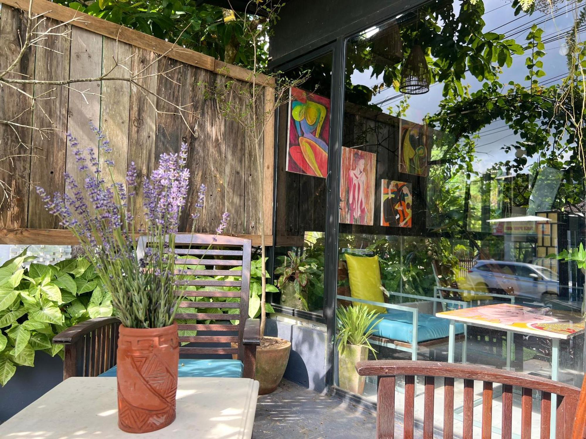 Lilac Cottage Homestay Дуонг-Донг Экстерьер фото